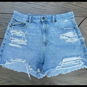 gently used american eagle shorts